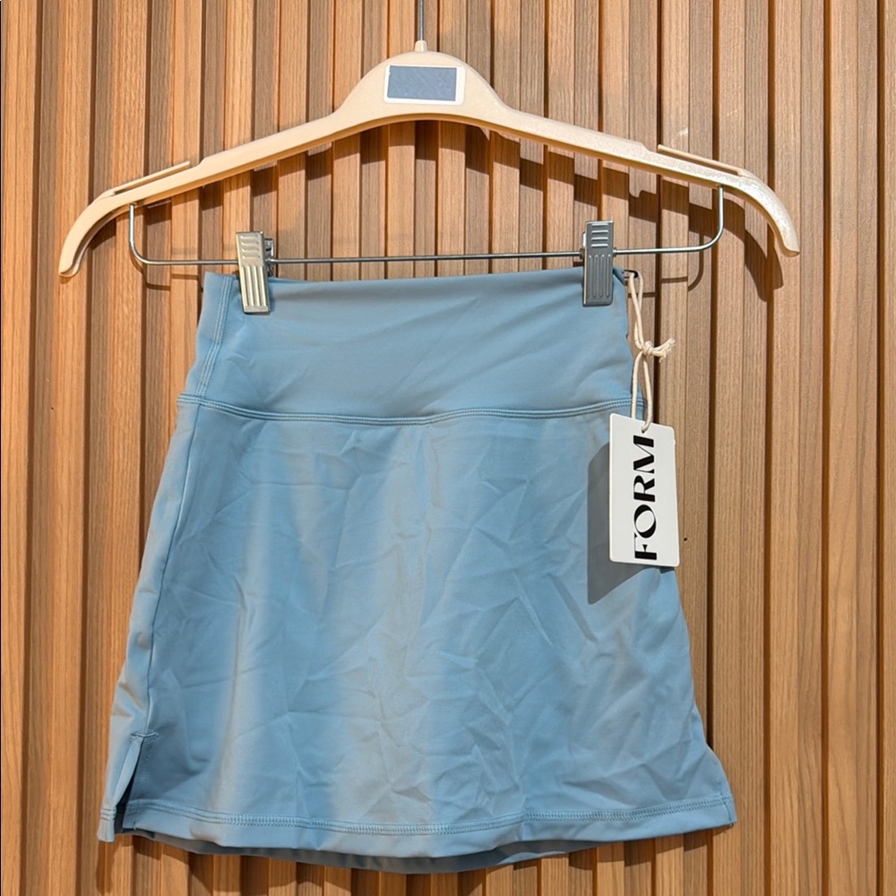Blue Mini Skater Skirt with Slit for Casual Wear